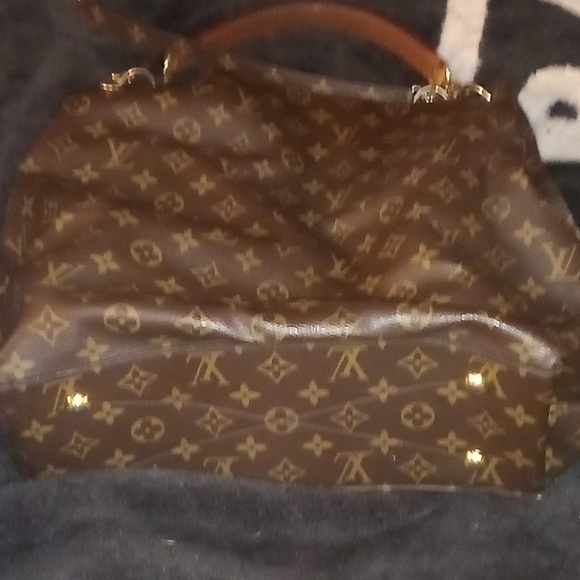 Louis Vuitton purse - Picture 2 of 4
